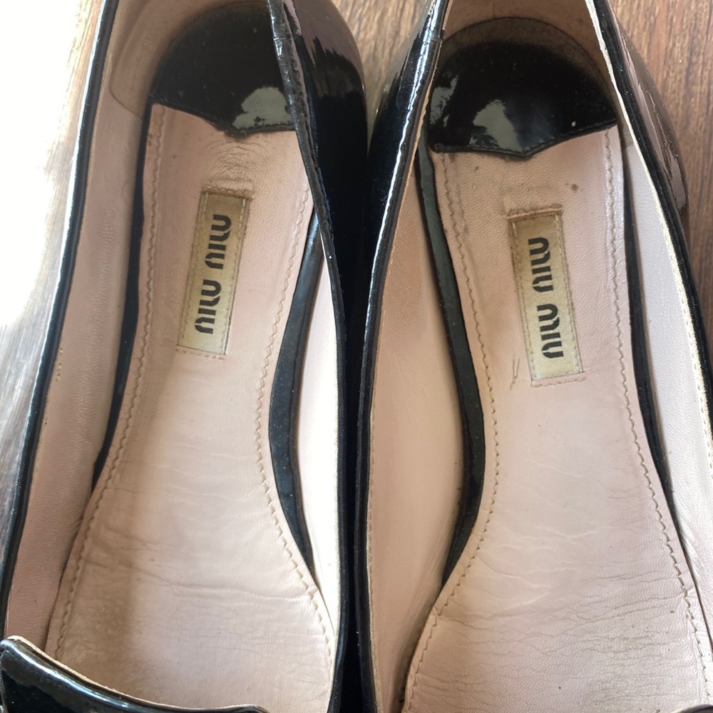 Miu Miu Black Patent Leather Bow Ballet Flats Siz… - image 8
